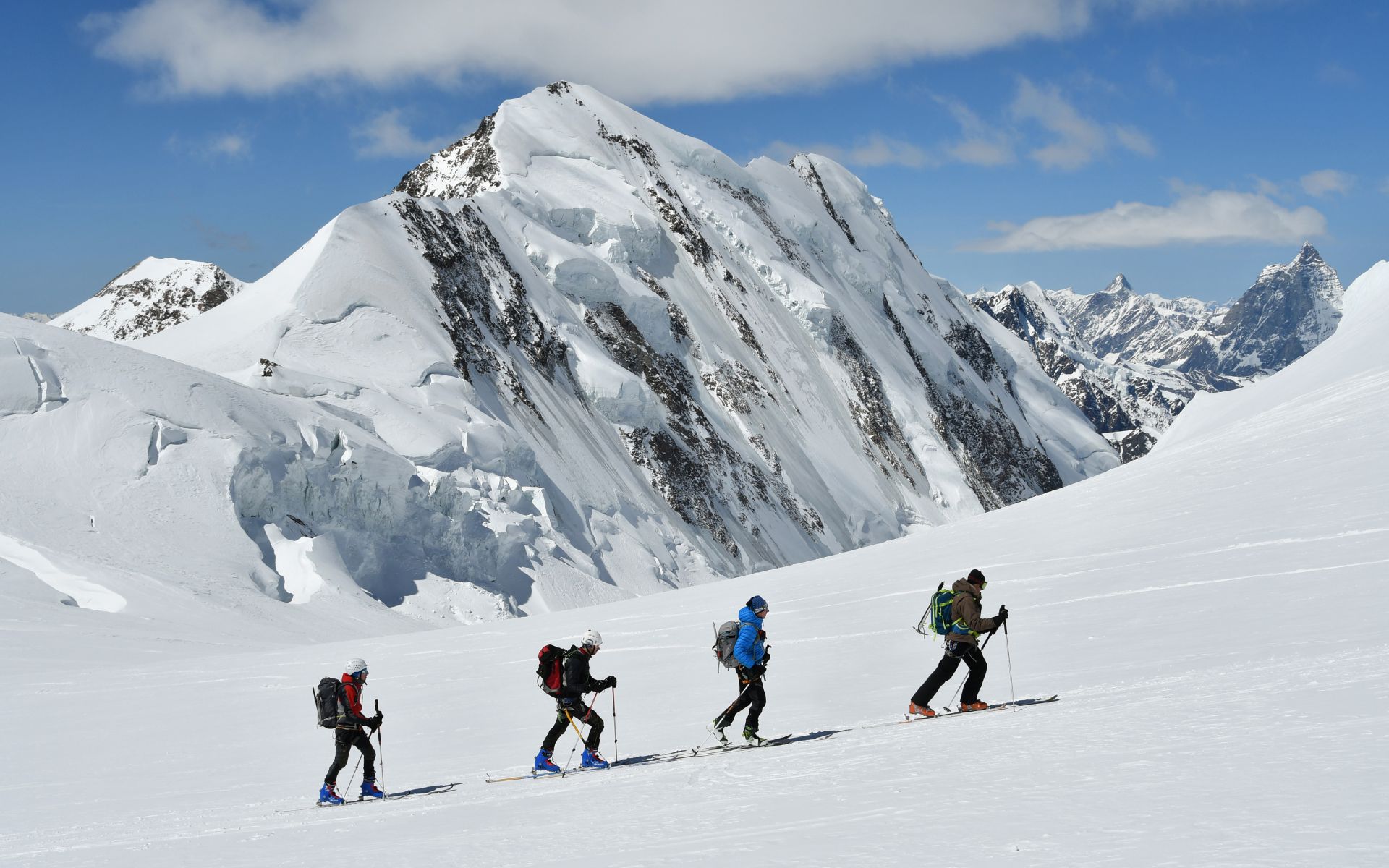 Découvrez le ski de randonnée dans la beauté sauvage de la vallée de Maira